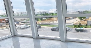 Панорамное остекление балкона Воткинск цена от 11 тыс. руб. м/п.